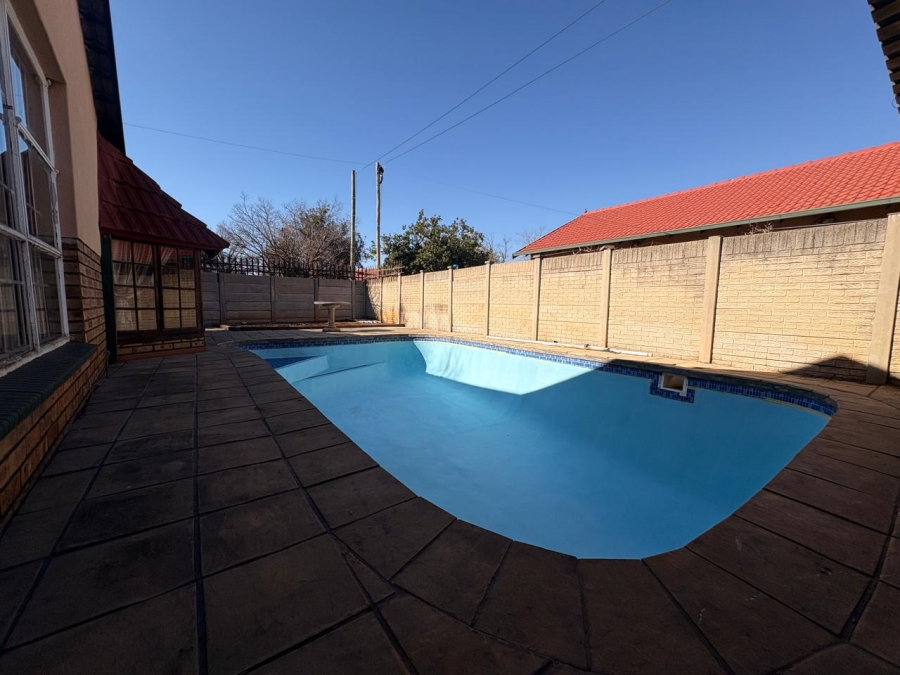 3 Bedroom Property for Sale in Orkney North West